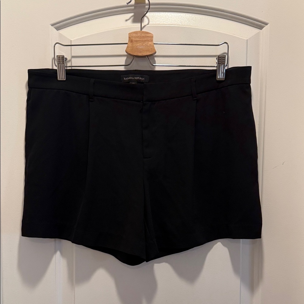 Black women’s Shorts